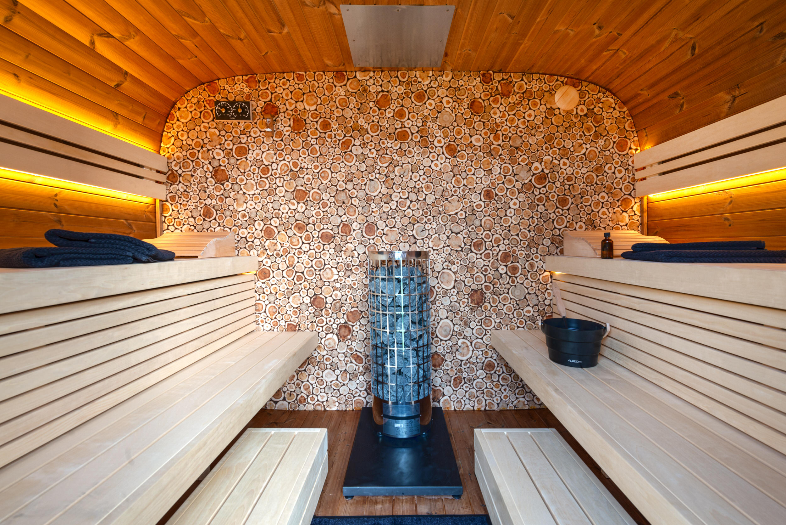 Cube_Sauna_einzelnd_ (3)